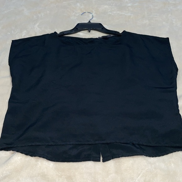 Faithful Ministries, Co., & Works Forever 21 Women gently worn good as new shirt - Picture 4 of 5